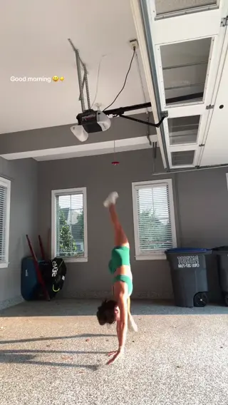 __meganlynch__ leaked video, frame 5