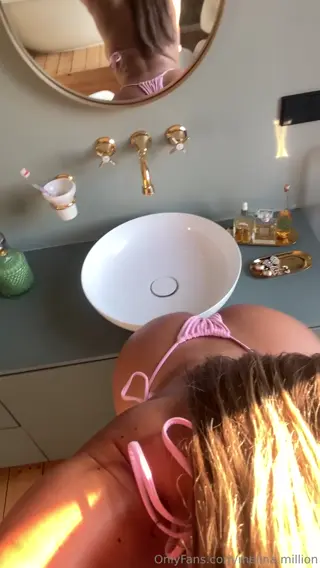melina.million leaked video, frame 5