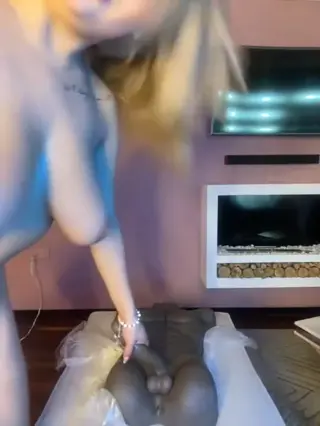 miawhitepink_ leaked video, frame 2