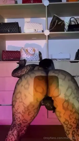 michenao leaked video, frame 5