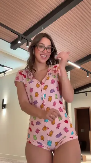 mikalafuente leaked video, frame 4