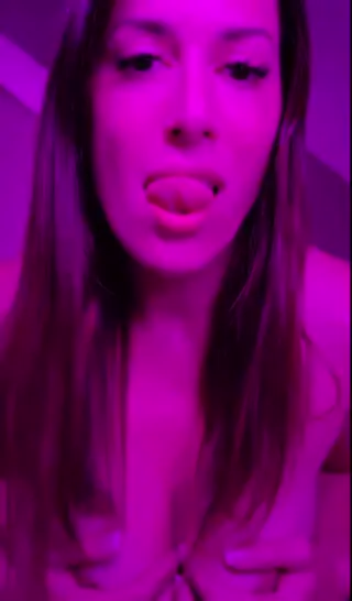 mimi-nunchaku leaked video, frame 4