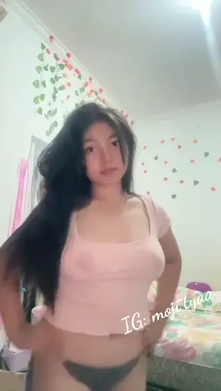 moji_tyaa leaked video, frame 3