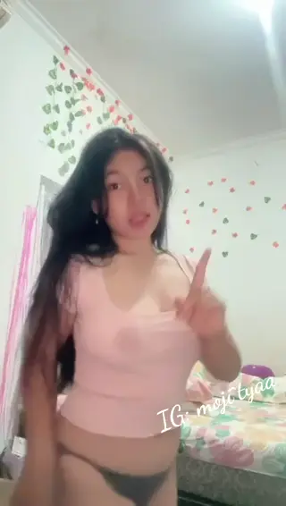 moji_tyaa leaked video, frame 5