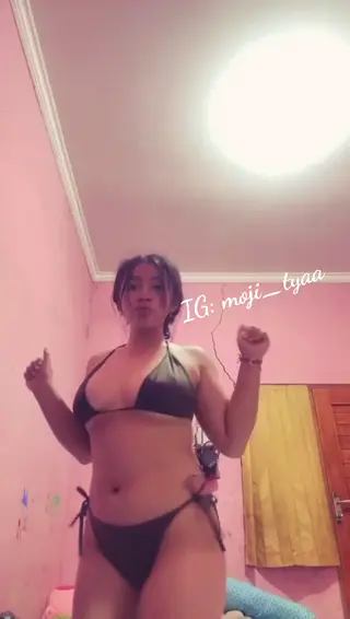 moji_tyaa leaked video, frame 6