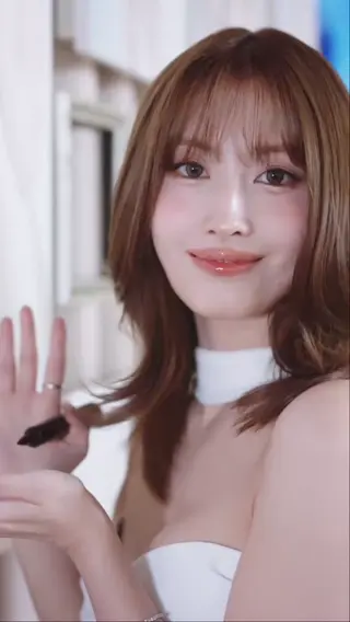 Momo leaked video, frame 6