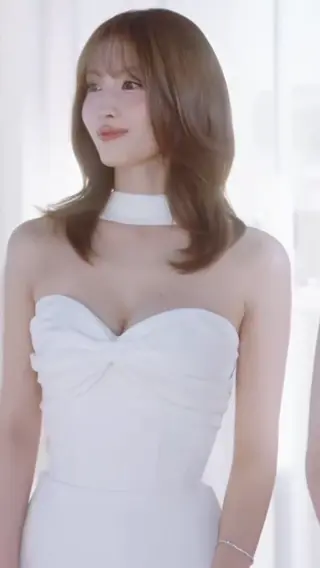 Momo leaked video, frame 5