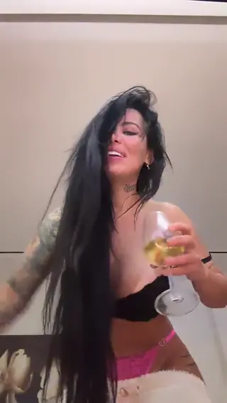 monalinydj leaked video, frame 3