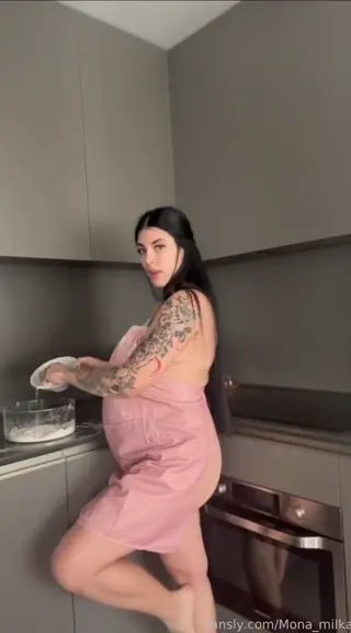 monamilk leaked video, frame 1