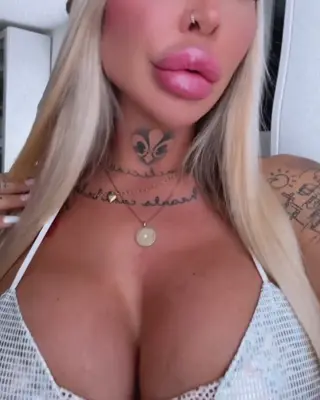 _monamonique__ leaked video, frame 4
