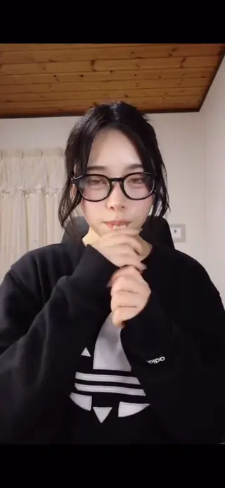 mumeix820 leaked video, frame 2