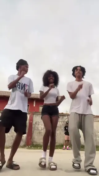 mylah_rabemananjara leaked video, frame 5