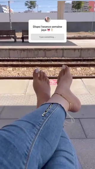 myriam_fsh leaked video, frame 2