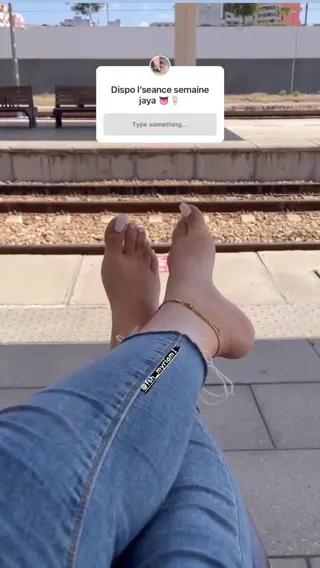 myriam_fsh leaked video, frame 5