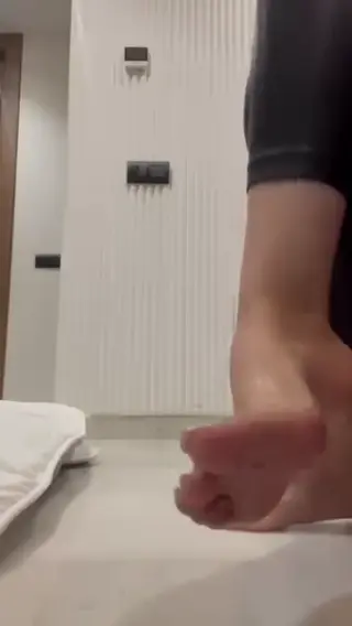 myriam_fsh leaked video, frame 2
