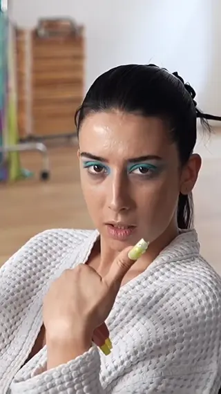 naika leaked video, frame 1