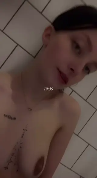 nanaaa1300459 leaked video, frame 6