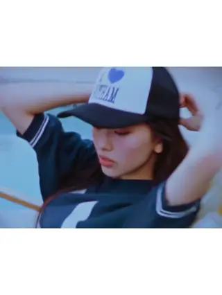 newjeans_official leaked video, frame 1