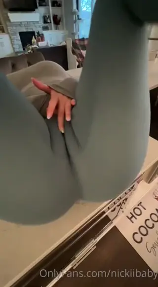 nickiibaby leaked video, frame 3