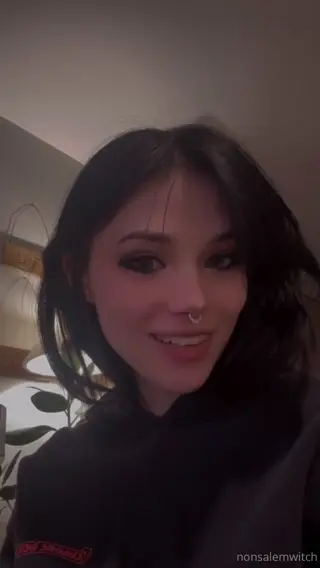 nonsalemwitch leaked video, frame 4