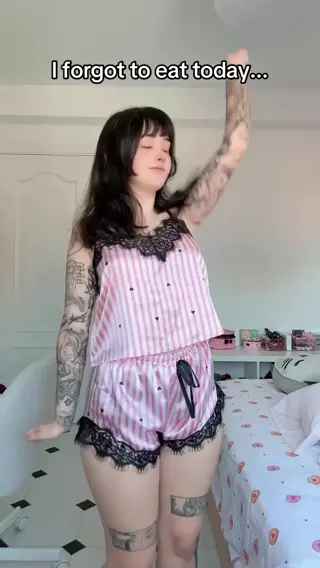nyukix_ leaked video, frame 2