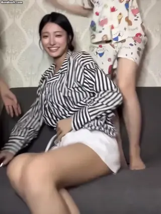 oddyouth_official leaked video, frame 6