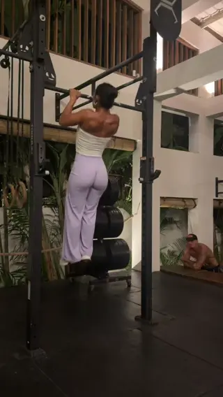 okyyloiviaa leaked video, frame 4
