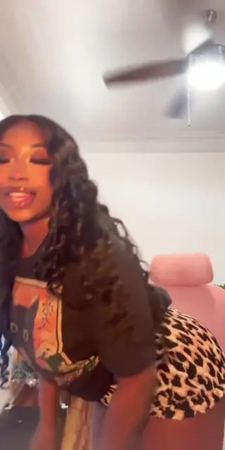 onlyonemonibelle leaked video, frame 4