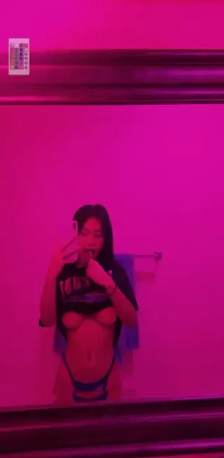 onlyqueenkhloe leaked video, frame 2
