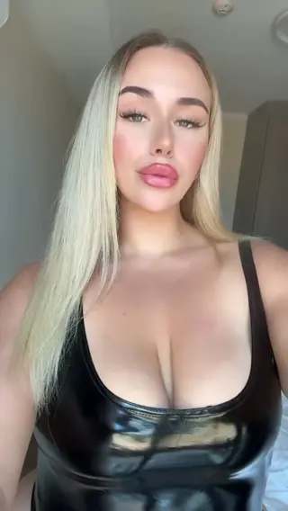 onlyselinabond leaked video preview