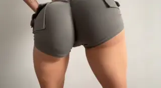 pau.peach leaked video, frame 2