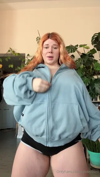 penny_underbust leaked video, frame 3