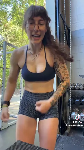 pepper.steps leaked video, frame 4