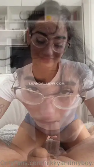 petitenikky leaked video, frame 2