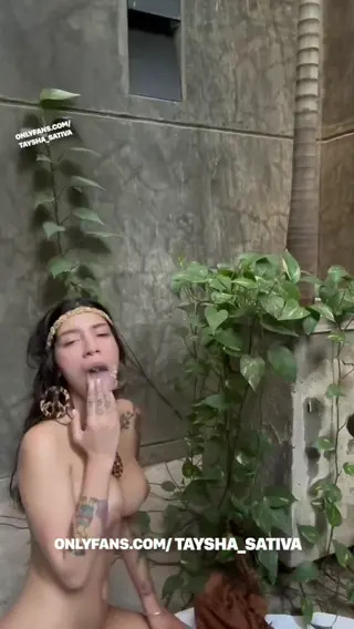petitesativa leaked video, frame 6