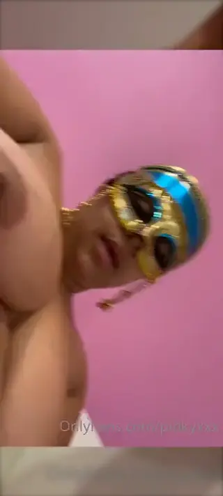pinkyxxx leaked video, frame 3