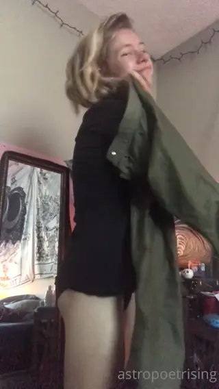 poetrising leaked video, frame 4