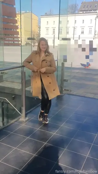 polarainbow leaked video, frame 2
