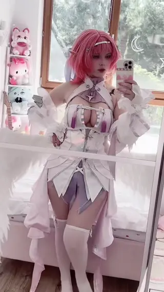 _pure.lumi_ leaked video, frame 2