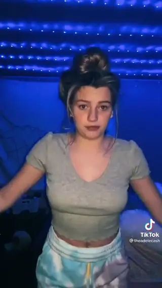 q50adele leaked video, frame 5