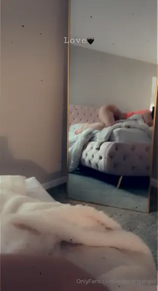 realprettyangel leaked video, frame 2