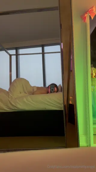 realprettyangel leaked video, frame 6
