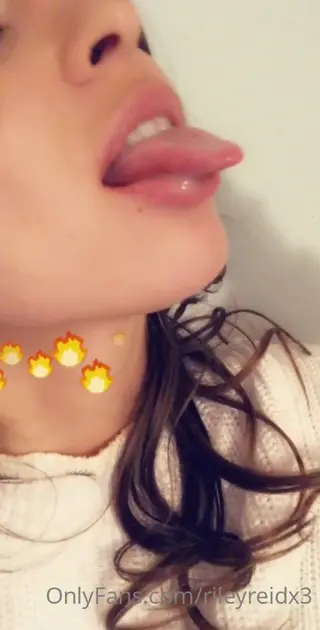 rileyreid leaked video, frame 2