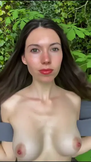 roseannegarcia0 leaked video, frame 2