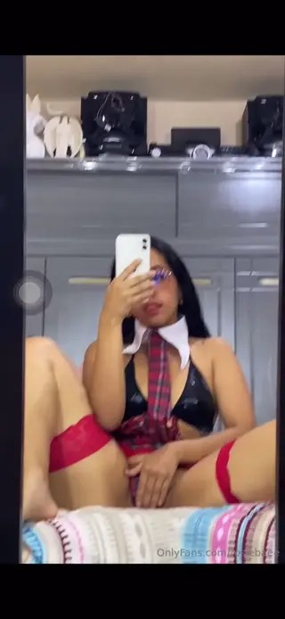 rosieglassy leaked video, frame 2