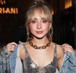 sabrinacarpenter leaked video, frame 3