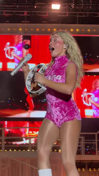 sabrinacarpenter leaked video, frame 1