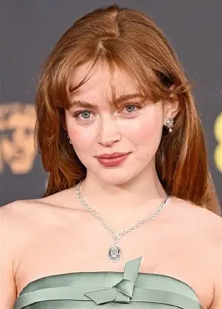 sadiesink_ leaked video preview