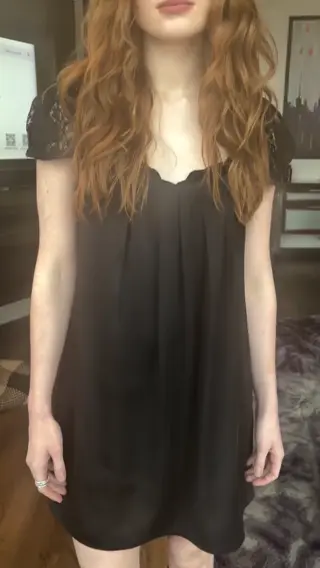 sadiesink_ leaked video, frame 2