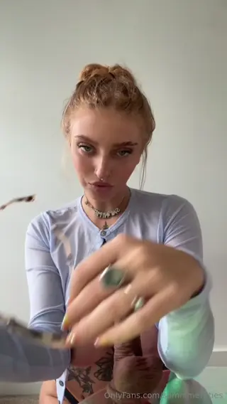 samnimetitties leaked video, frame 2